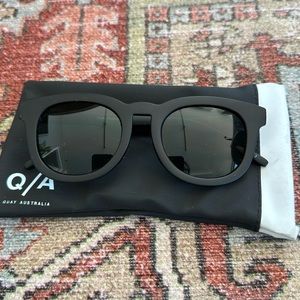 Quay “Breakfast Club” Sunglasses, Black